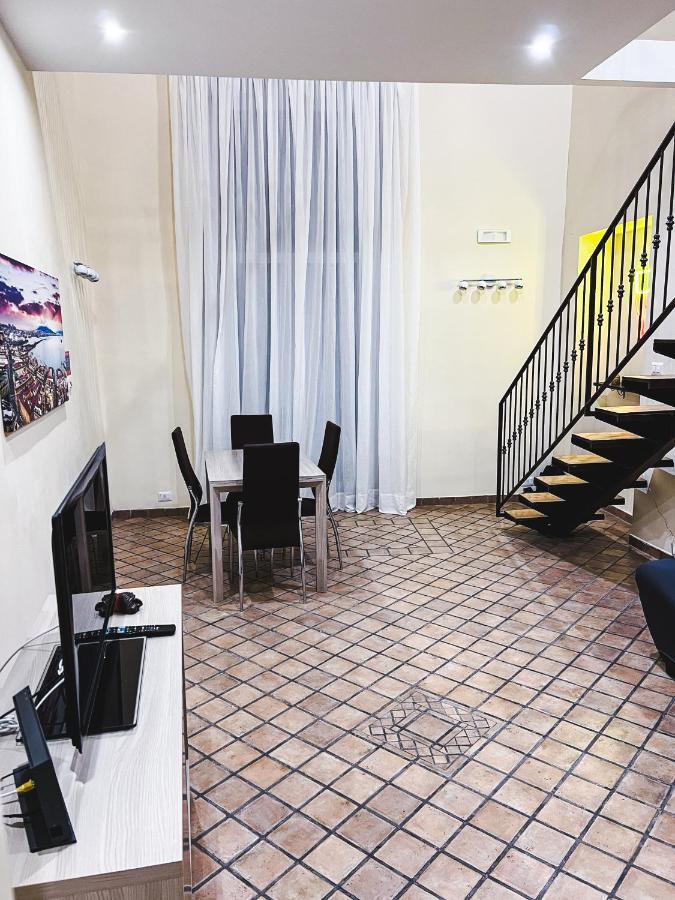Terno Su Napoli Apartments Luaran gambar